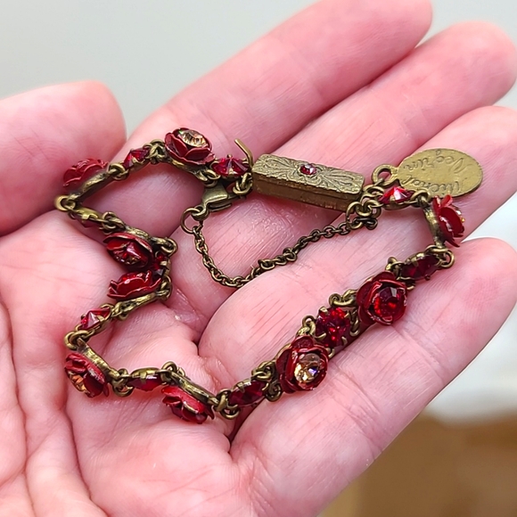 Michael Negrin "ROSE BOUQUET" Vint Sculpted Roses w Crystal Centers Bracelet 🥀 - Picture 11 of 11